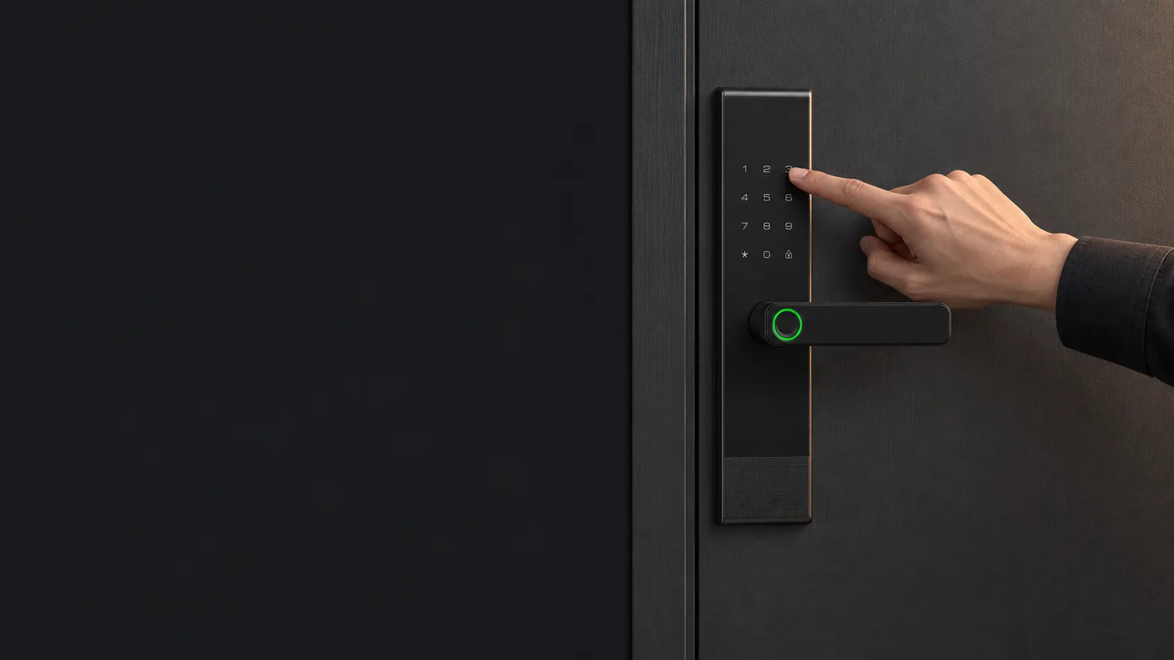 Un code saisi sur le clavier d’une serrure connectée